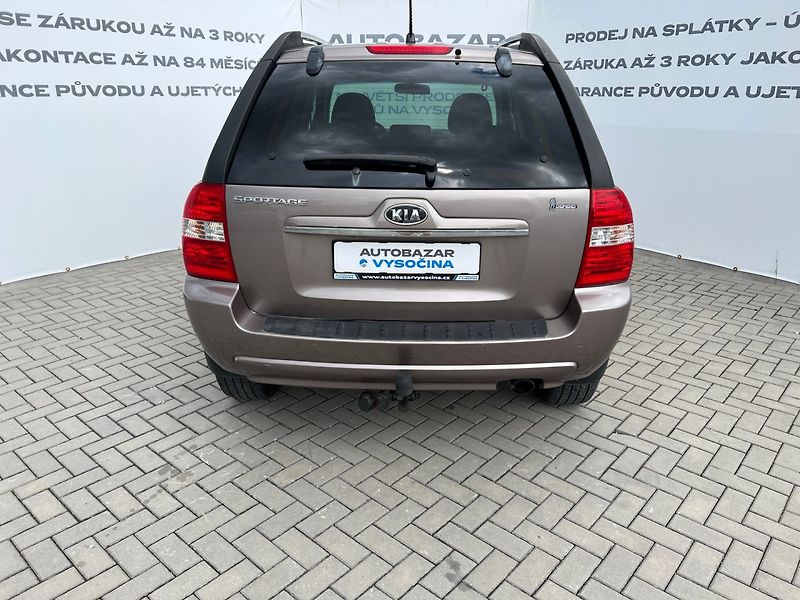 Kia Sportage (2008) 2.0i 104kW! 4x4! Tažné! - fotka 5 z 22