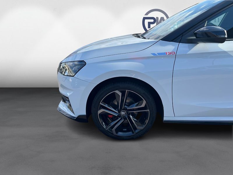 Škoda Fabia EDICE 130 PLUS MC 1.5TSI /1.5 - fotka 10 z 22