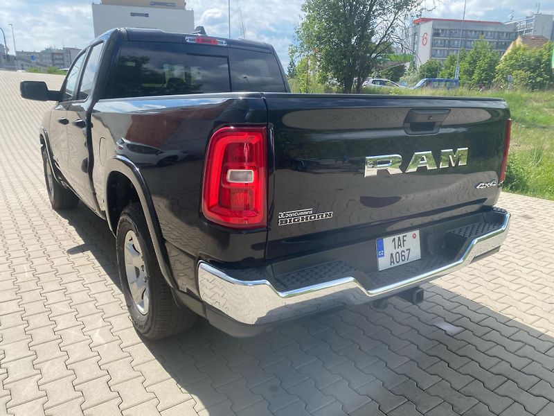 RAM 1500 (2025) 1500 3.6 V6 - fotka 9 z 17