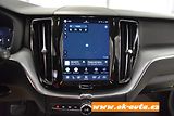 Volvo XC60 2.0 B4 AWD MOMENTUM 2022 - náhled 35
