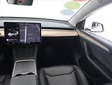 Tesla Model Y (2023) Long Range AWD 79kWh, SoH 96% - náhled 8