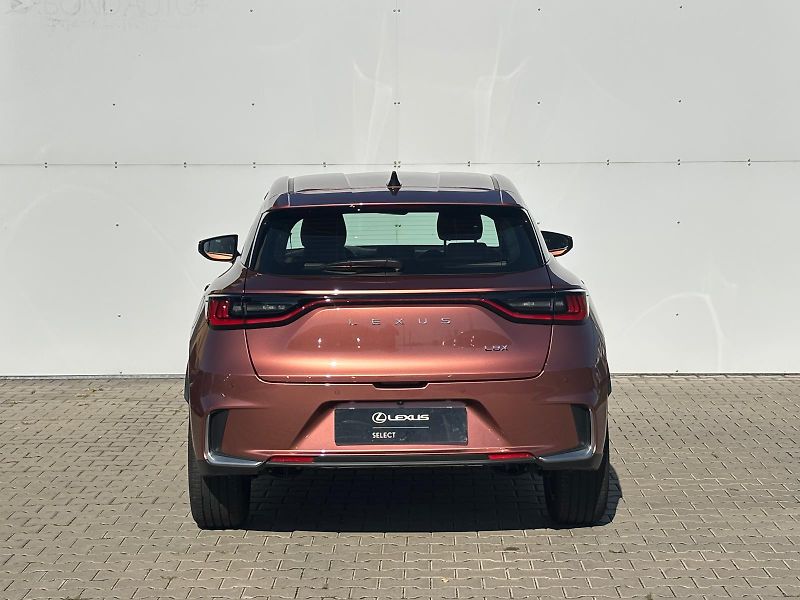 Lexus LBX 1.5 HSD e-CVT Elegant Tech - fotka 9 z 26