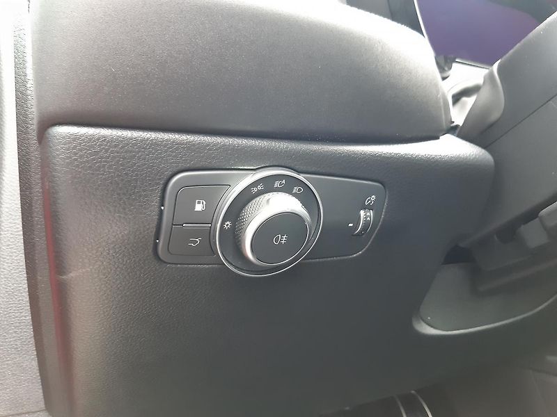 Alfa Romeo Tonale (2023) 1,3 PHEV 280 PS  Veloce - fotka 30 z 48