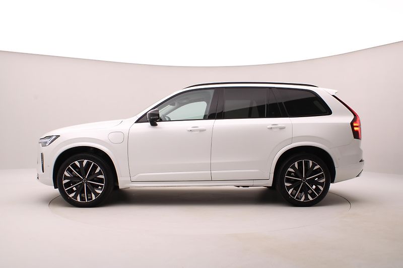 Volvo XC90 T8 AWD RECHARGE DARK REZERVACE - fotka 10 z 67