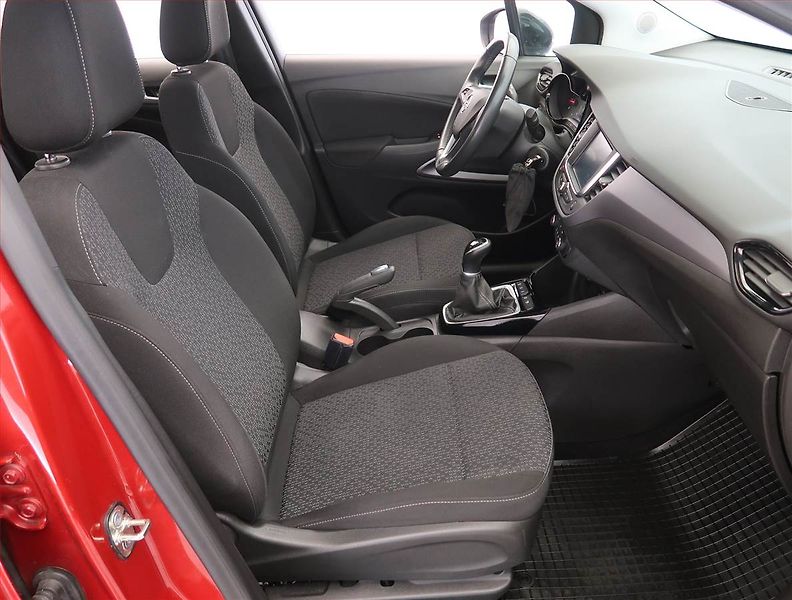 Opel Crossland X (2021) 1.2, ČR,1.maj, Serv.kniha - fotka 9 z 19