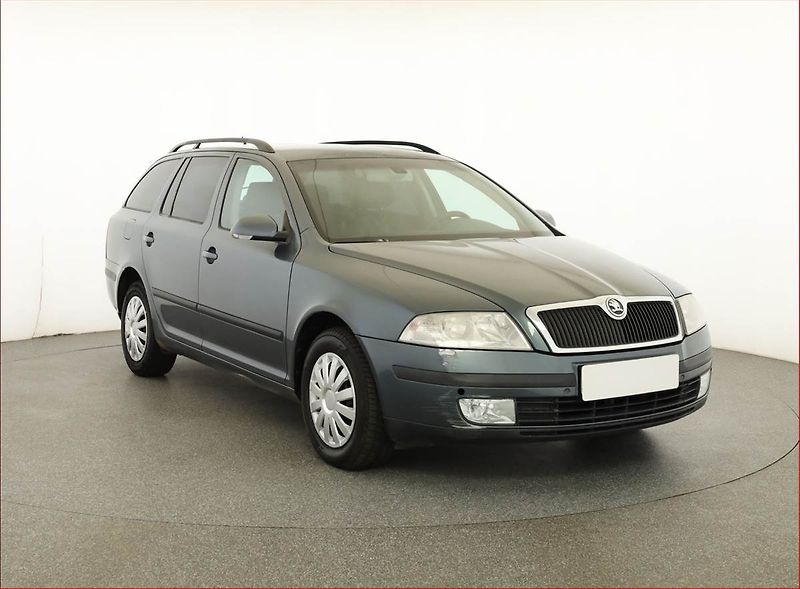 Škoda Octavia (2005) 2.0 TDI, Automat, po STK - fotografie inzerátu
