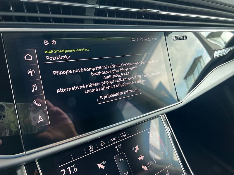 Audi Q7 S-line  45TDI 170kW - fotka 14 z 22