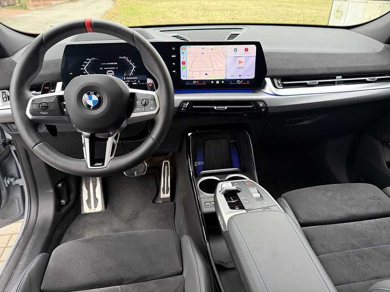 BMW X2 M135i xdrive  - fotka 7 z 12