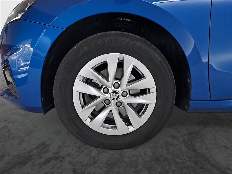 Škoda Fabia (2023) Style Plus 1.0 TSI, ČR,1.maj - fotka 15 z 18