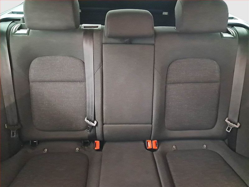 Škoda Superb (2013) 2.0 TDI, Xenony, Tempomat - fotka 10 z 20