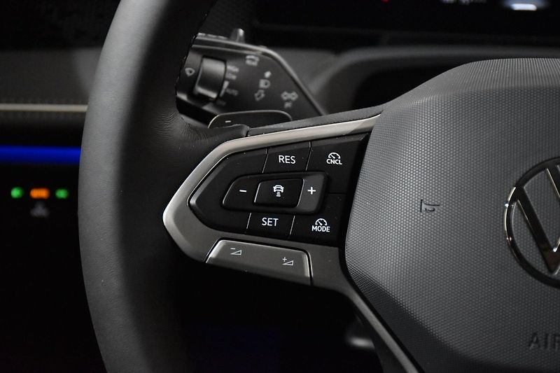 Volkswagen Passat 1.5 eTSI Masáže Matrix NezTope - fotka 10 z 26