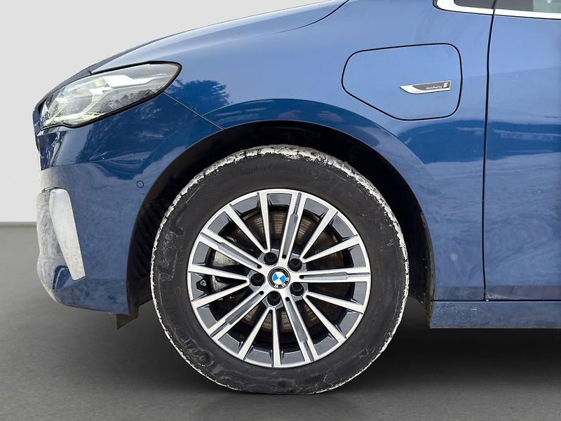 BMW Řada 2 230e xDrive Active Tourer - fotka 11 z 11