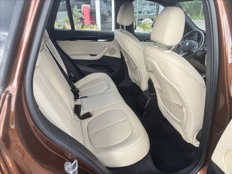 BMW X1 2,0   S Drive - fotka 6 z 11