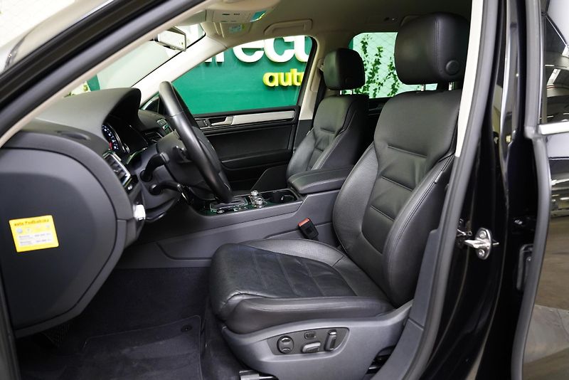 Volkswagen Touareg - fotka 11 z 29