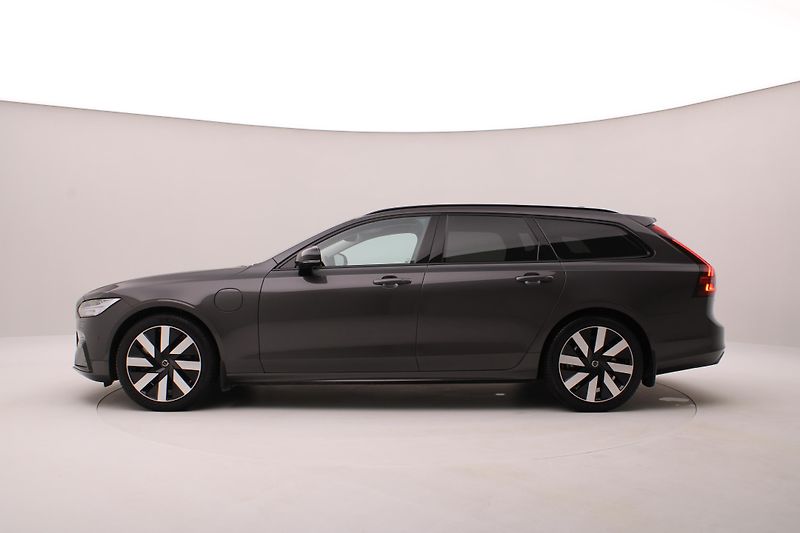 Volvo V90 T6 AWD PLUG-IN PLUS DARK TAŽNÉ - fotka 10 z 53