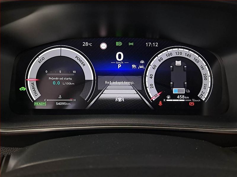 Toyota Corolla (2024) 1.8 Hybrid - fotka 11 z 23