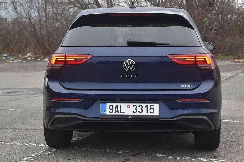 I s litrovým tříválcem není Golf žádnou brzdou provozu