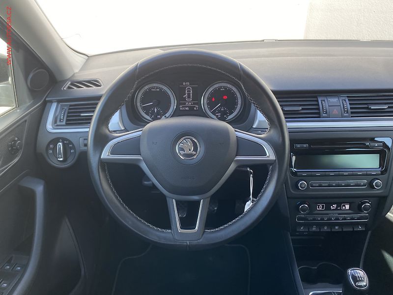 Škoda Rapid (2015) 1.2 TSi, Edition, +kola - fotka 11 z 17