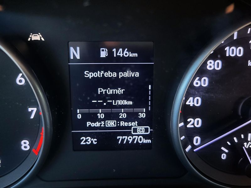 Hyundai i30 1.5 T-GDI 118kW SMART SW *ČR - fotka 11 z 48