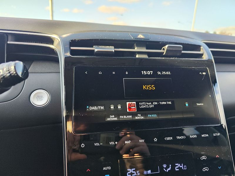 Hyundai Tucson 1.6 T-GDI/110kW Smart Navi DCT - fotka 19 z 33