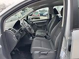Volkswagen Touran (2012) Trendline 1.6 TDI 77kW - náhled 10