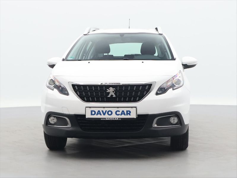 Peugeot 2008 1.2 PT 82k Active Pack 1.Maj - fotka 2 z 26