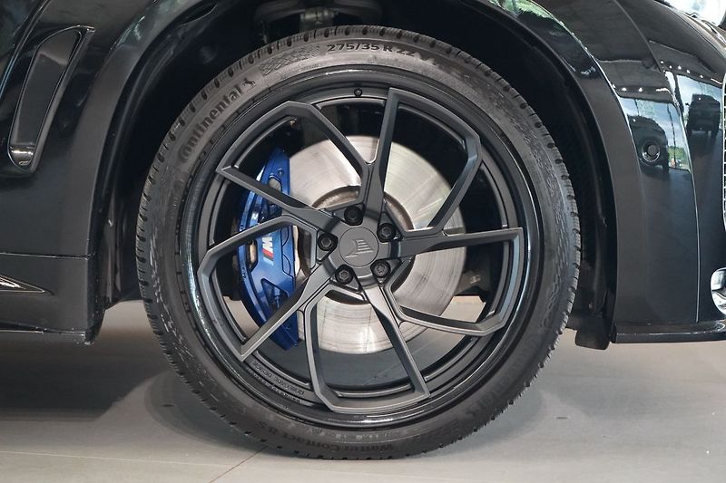 BMW X5 M50d xDrive, Renegade Widebody - fotka 8 z 50
