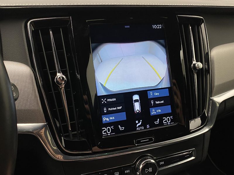 Volvo V90 D4 R-DESIGN AUT REZERVACE - fotka 46 z 47