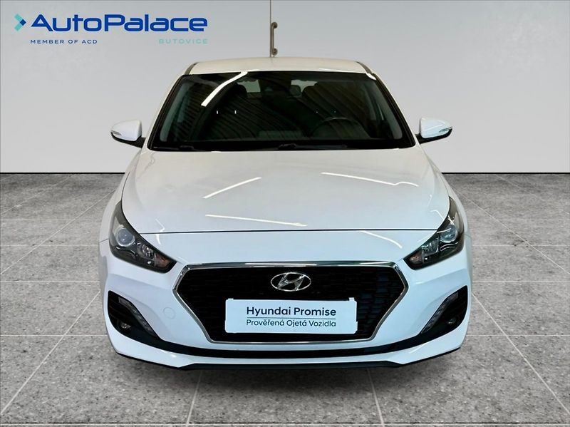 Hyundai i30 1,4 TGDI COMFORT - fotka 2 z 15