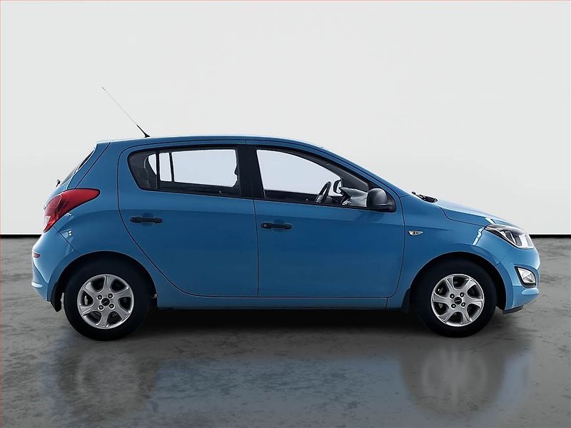 Hyundai i20 (2014) 1.2, Serv.kniha - fotka 6 z 18