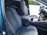 Peugeot 3008 1,2 CZ, 1.Majitel, serv. kn - náhled 35