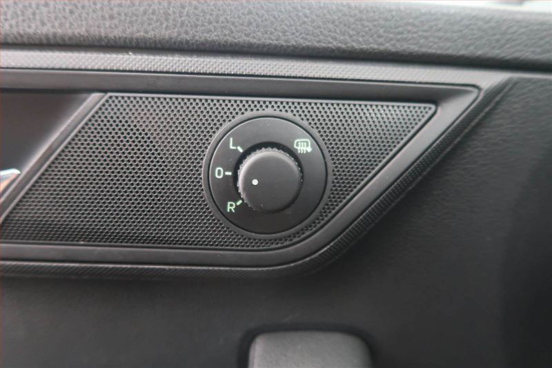 Škoda Fabia (2018) 1.4 TDI, Park. senzory - fotka 16 z 18