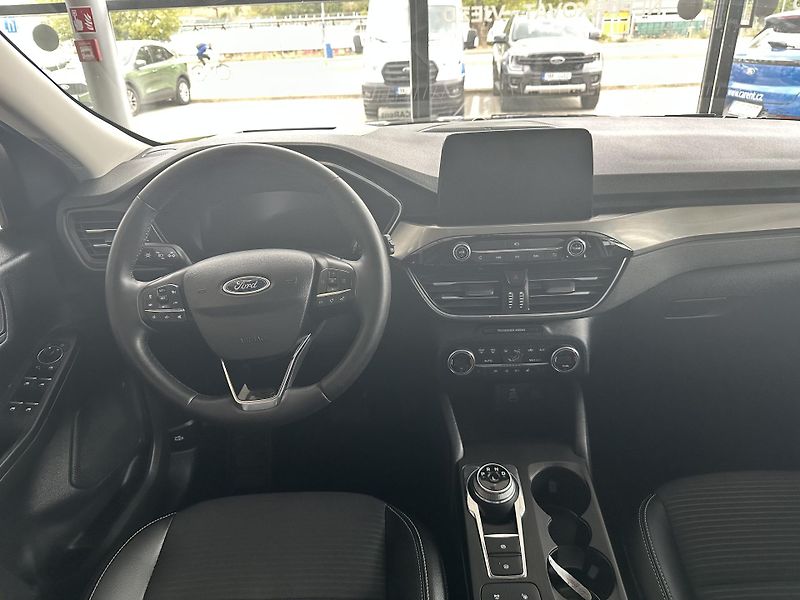 Ford Kuga Titanium X 2.5i HEV 190k aut - fotka 14 z 39