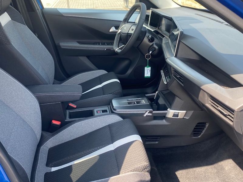 Opel Frontera (2025) GS ELECTRIC (113k) AT (44kWh) - fotka 7 z 28