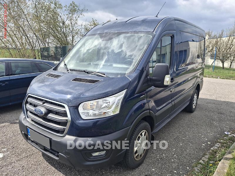 Ford Transit (2020) 2.0TDCi L2H2, ČR, TREND, AC - fotka 2 z 17