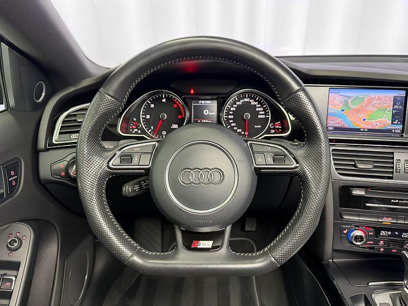 Audi A5 3.0 TDI 180 KW QUATTRO S-LINE - fotka 13 z 27
