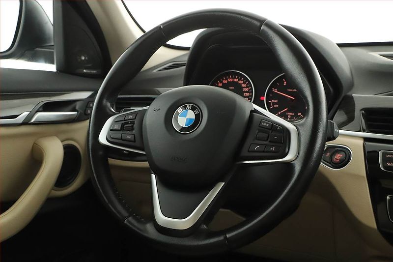 BMW X1 (2017) xDrive20d, 4X4, Automat - fotka 19 z 25