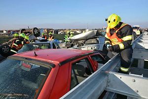 Cvičení, které mělo prověřit všechny složky Integrovaného záchranného systému při hromadné nehodě, se konalo ve středu dopoledne na nově postavené D1 u Přerova.