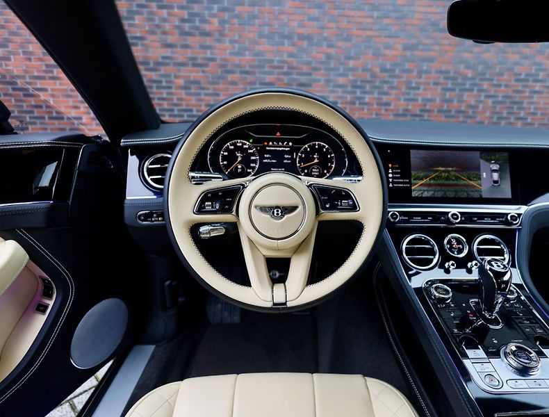 Bentley Continental GT (2020) 4.0 V8 440 KW 4x4 - fotka 29 z 51