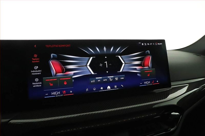 BMW Řada 4 (2025) M440i xDrive, Sport Line - fotka 15 z 25