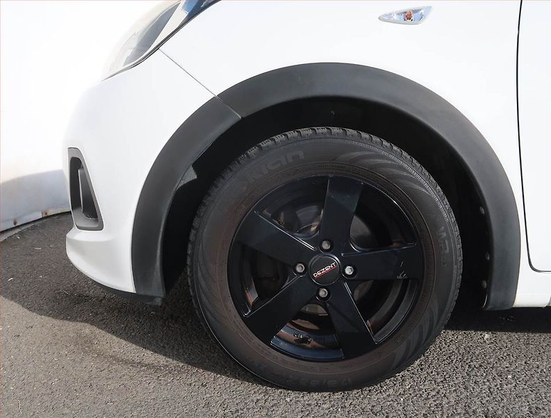 Hyundai i10 (2017) 1.0, Serv.kniha - fotka 13 z 15
