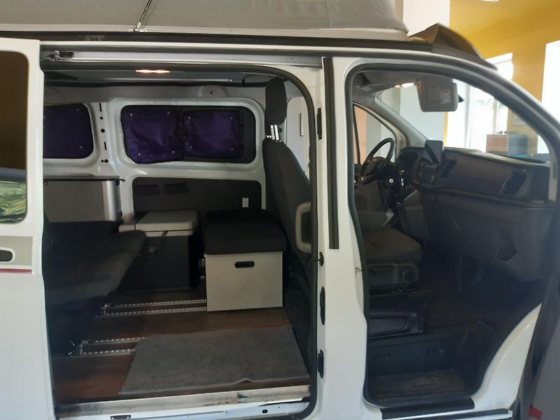 Ford Transit DETHLEFFS URBAN CAMPER GLOBEVA - fotka 8 z 38
