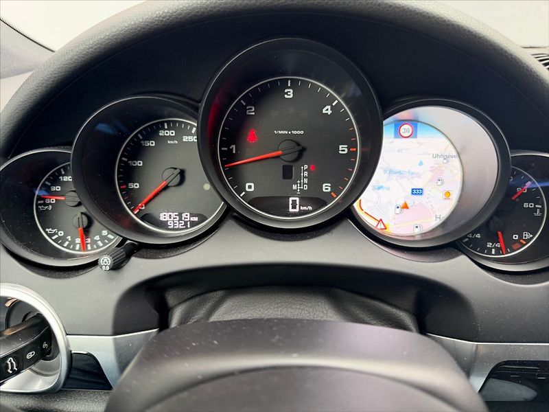 Porsche Cayenne 3,0 TDI  V6 193kW-FACELIFT!! - fotka 22 z 41