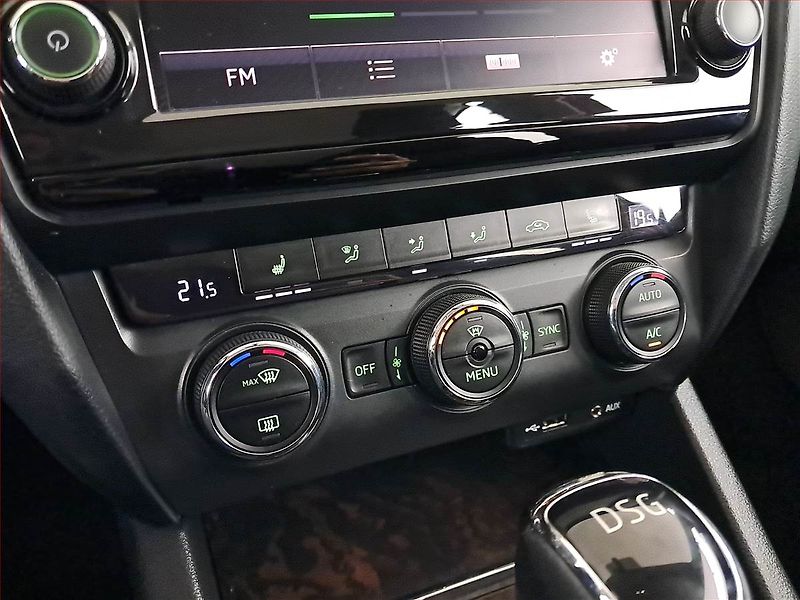 Škoda Octavia (2017) 1.6 TDI, Automat, Navi - fotka 17 z 22