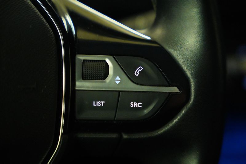 Peugeot 3008 - fotka 17 z 26