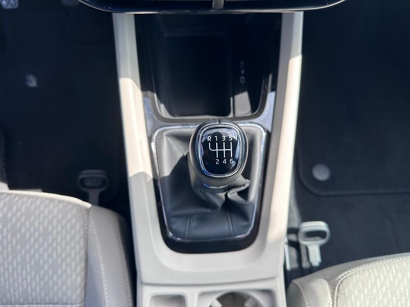 Škoda Octavia 2,0 TDI Style - fotka 14 z 16
