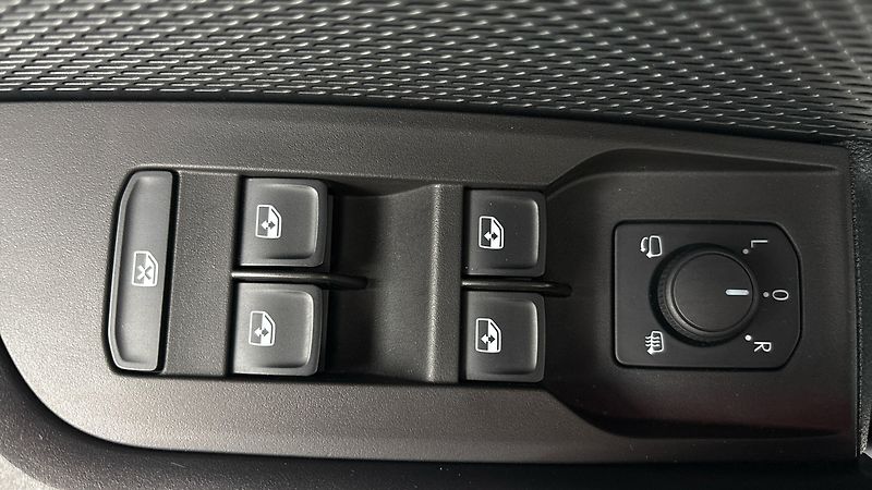 Škoda Octavia 1.5 TSI E-Tec DSG Style - fotka 20 z 25