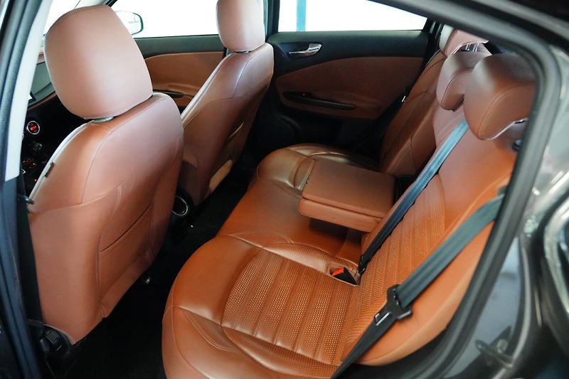 Alfa Romeo Giulietta - fotka 27 z 28