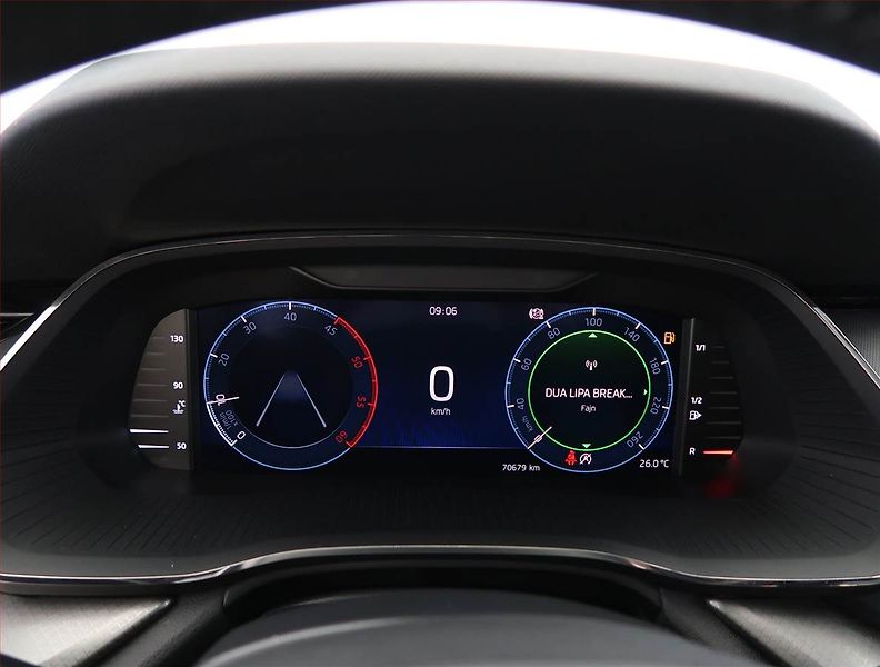 Škoda Octavia (2023) Ambition 2.0 TDI, ČR,1.maj - fotka 11 z 24