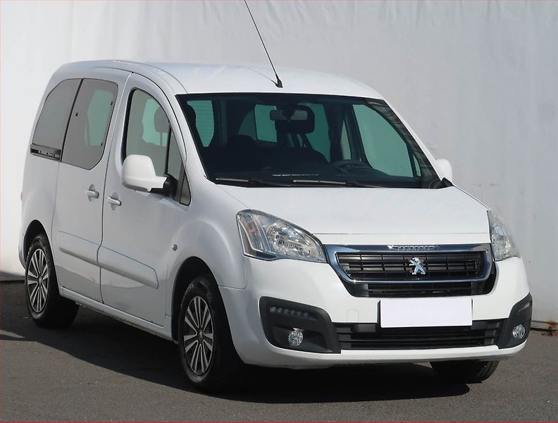 Peugeot Partner (2016) Active 1.6 HDi, 5Míst, ČR - fotografie inzerátu